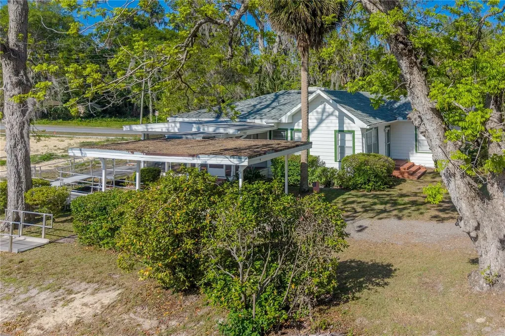 25749 SW 1st Avenue Newberry FL 32669