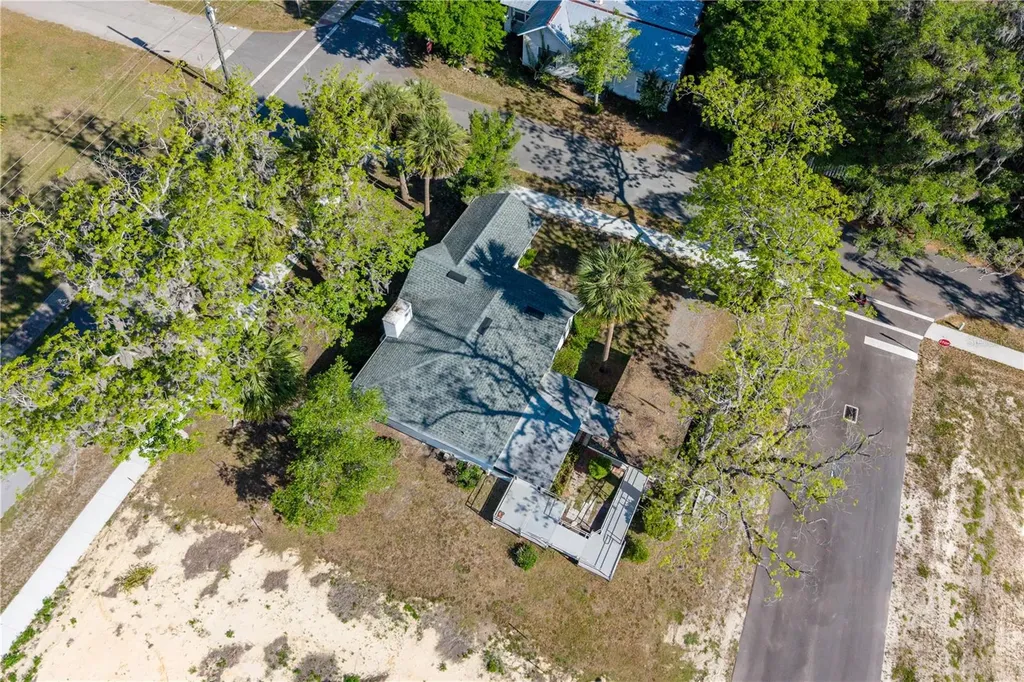 25749 SW 1st Avenue Newberry FL 32669