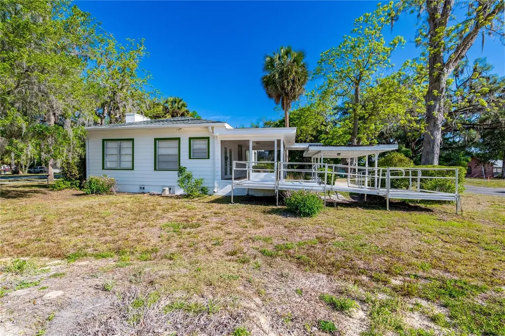 25749 SW 1st Avenue Newberry FL 32669