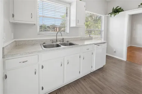 25749 SW 1st Avenue Newberry FL 32669