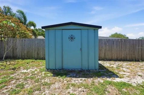 9276 N 79th Avenue Seminole FL 33777