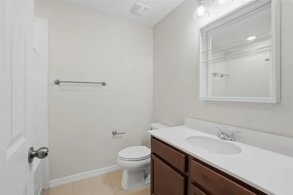9915 Highland Sky Alley Orlando FL 32832