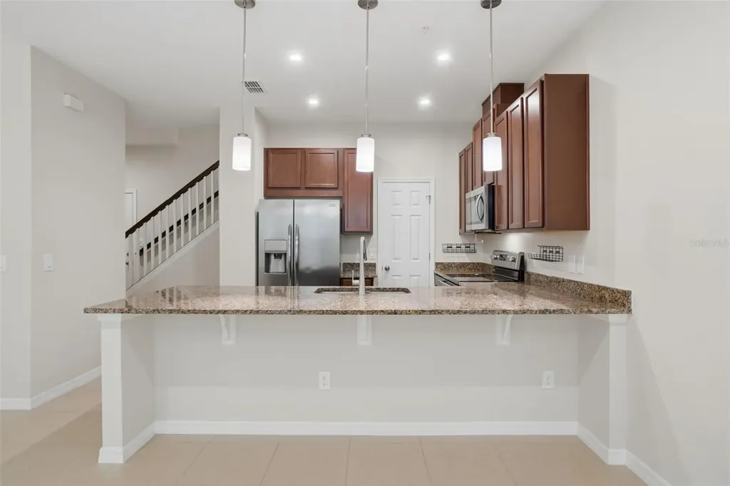 9915 Highland Sky Alley Orlando FL 32832