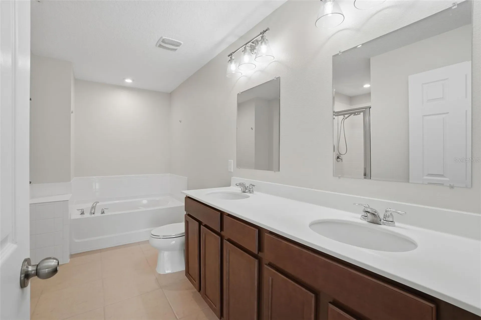 9915 Highland Sky Alley Orlando FL 32832
