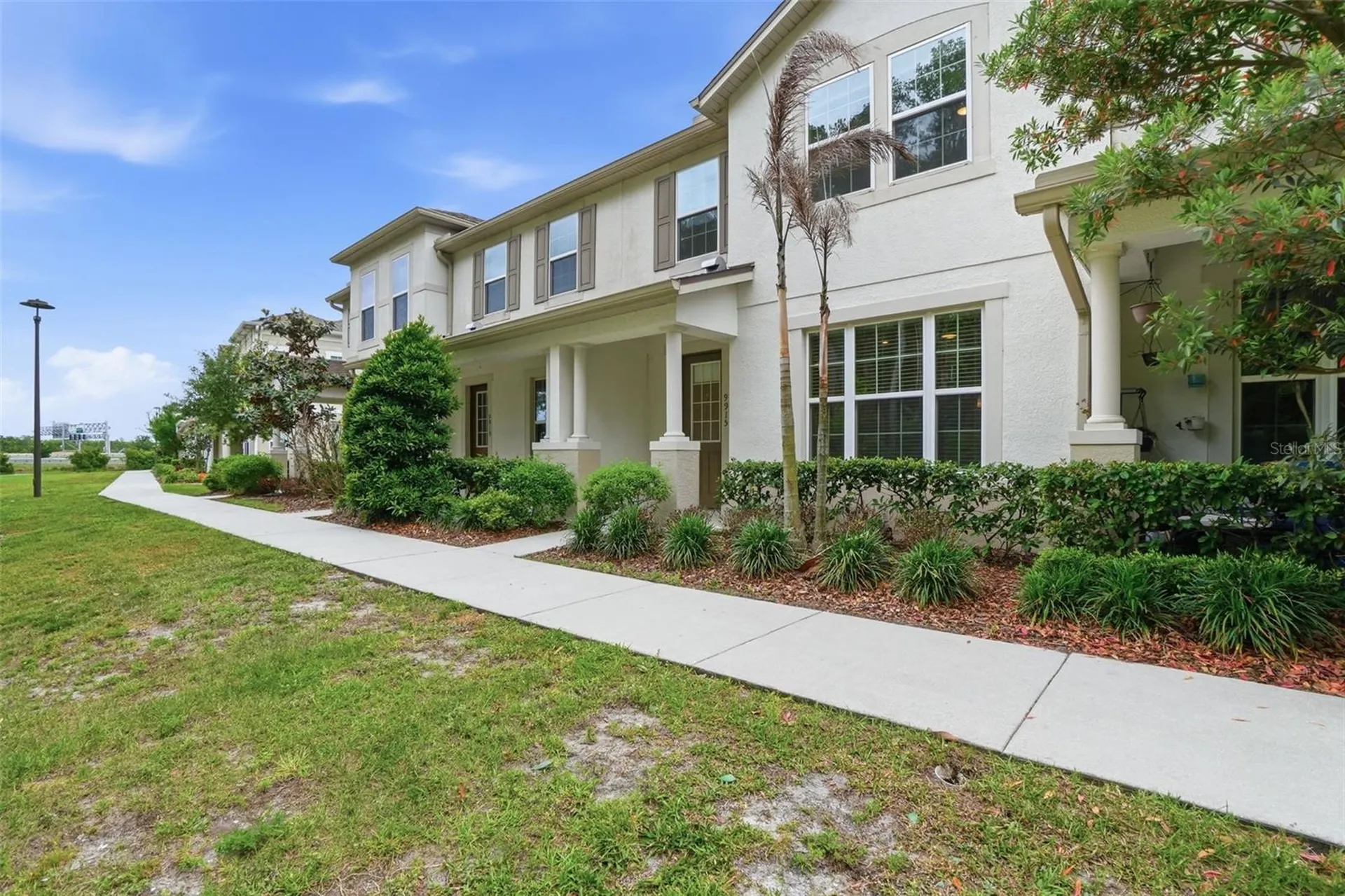 9915 Highland Sky Alley Orlando FL 32832