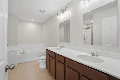 9915 Highland Sky Alley Orlando FL 32832