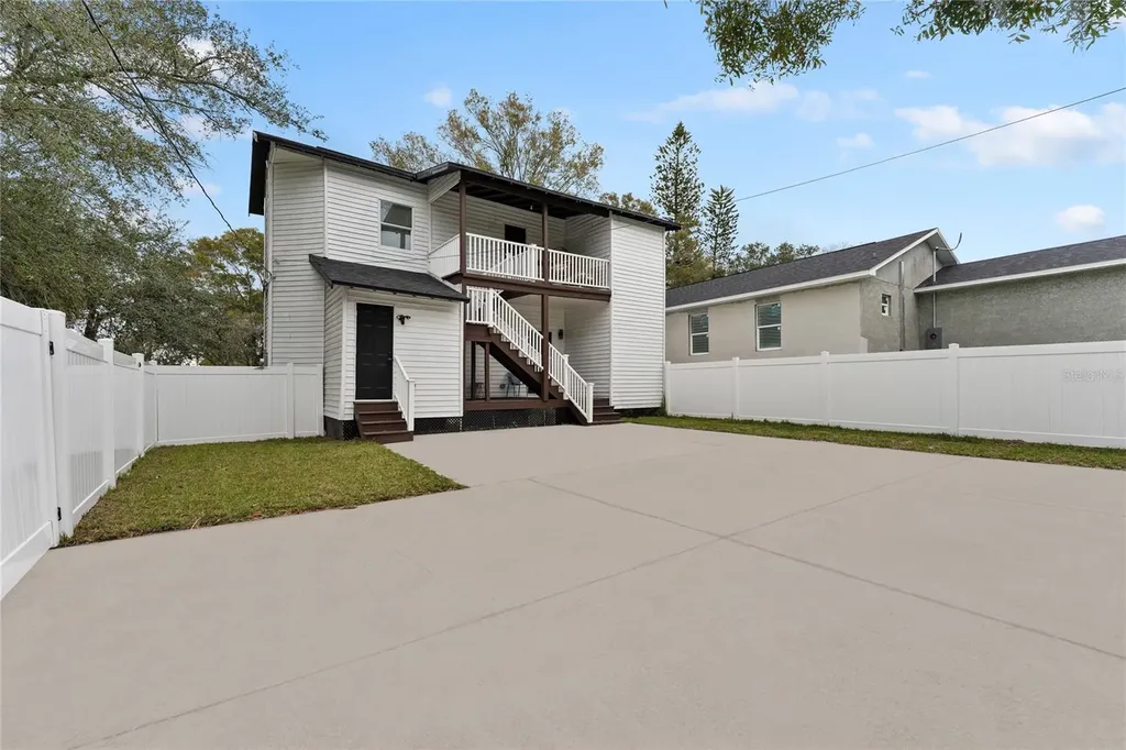 680 25th Avenue S St Petersburg FL 33705
