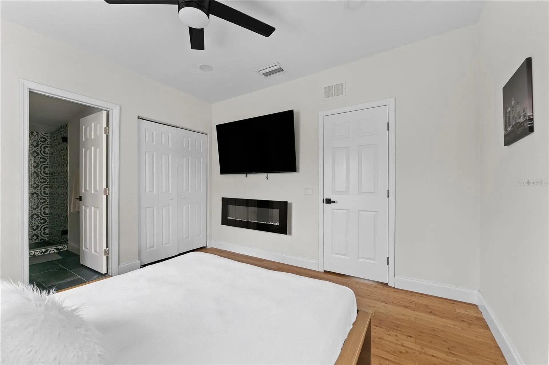 680 25th Avenue S St Petersburg FL 33705