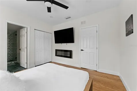 680 25th Avenue S St Petersburg FL 33705