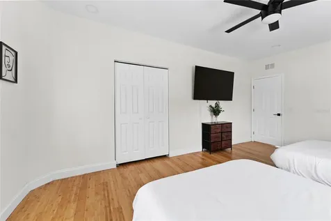 680 25th Avenue S St Petersburg FL 33705
