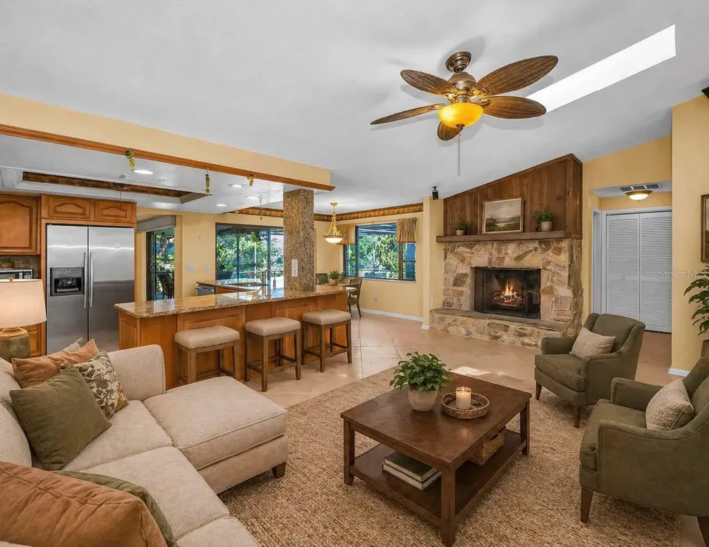 760 Village Way Palm Harbor FL 34683