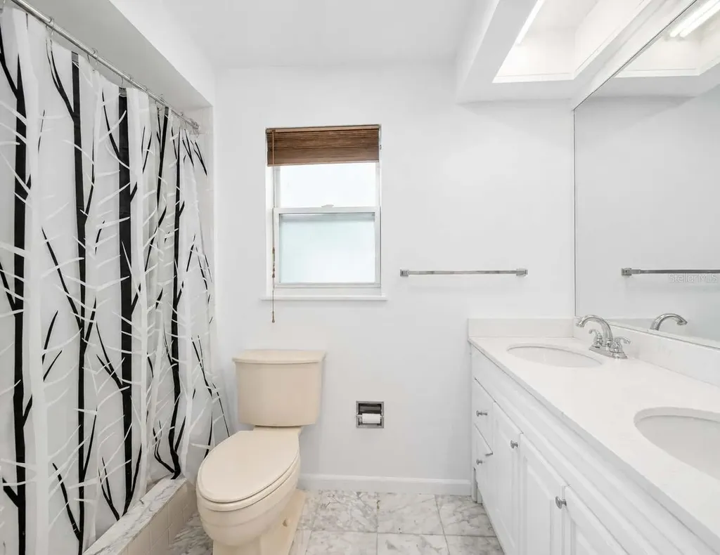 760 Village Way Palm Harbor FL 34683
