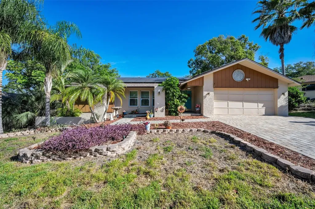 760 Village Way Palm Harbor FL 34683
