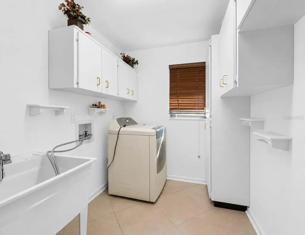 760 Village Way Palm Harbor FL 34683