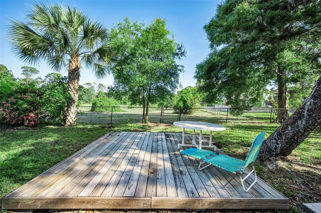 760 Village Way Palm Harbor FL 34683
