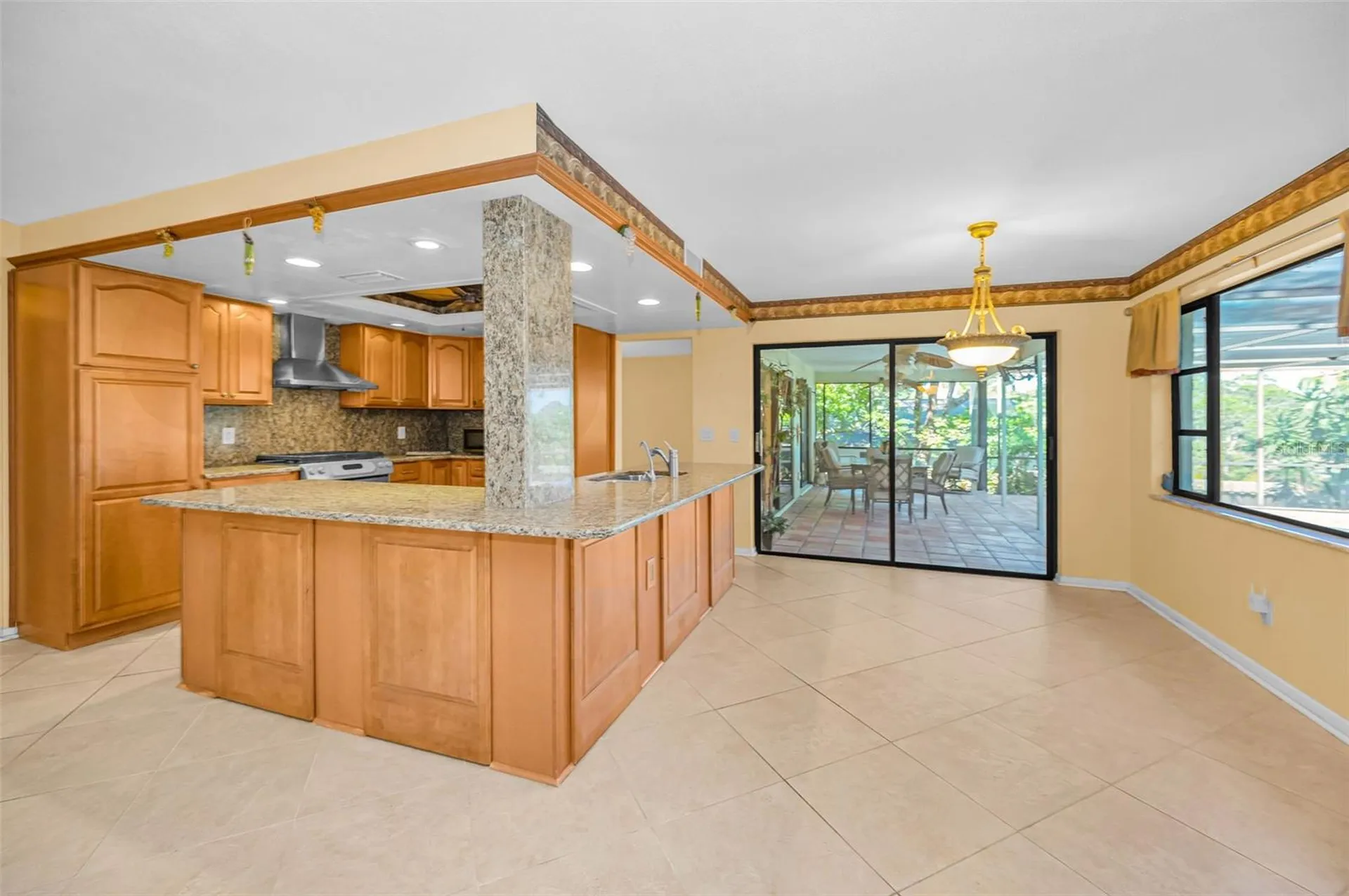 760 Village Way Palm Harbor FL 34683