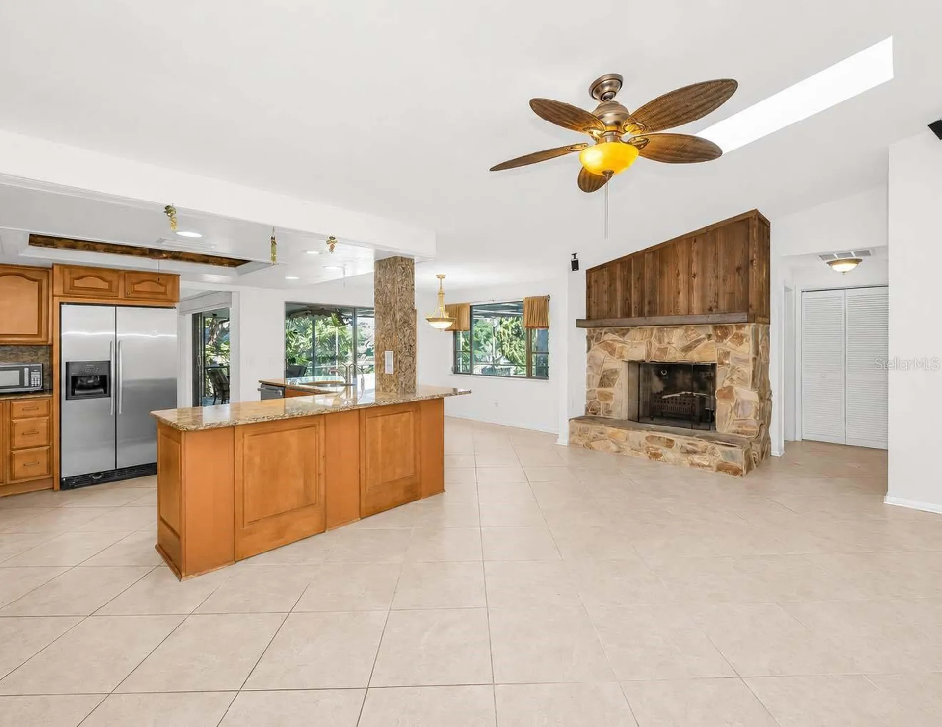 760 Village Way Palm Harbor FL 34683