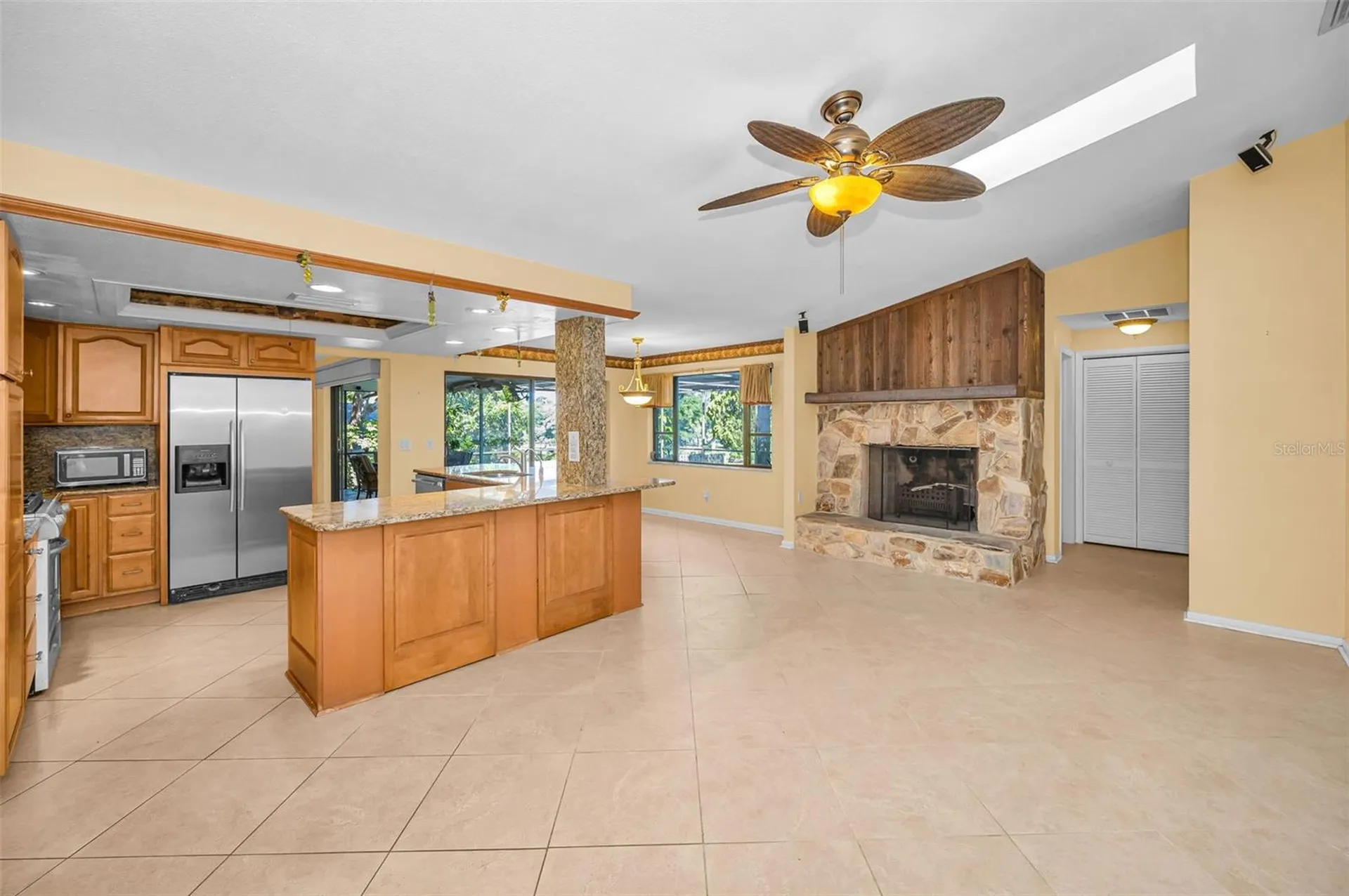 760 Village Way Palm Harbor FL 34683