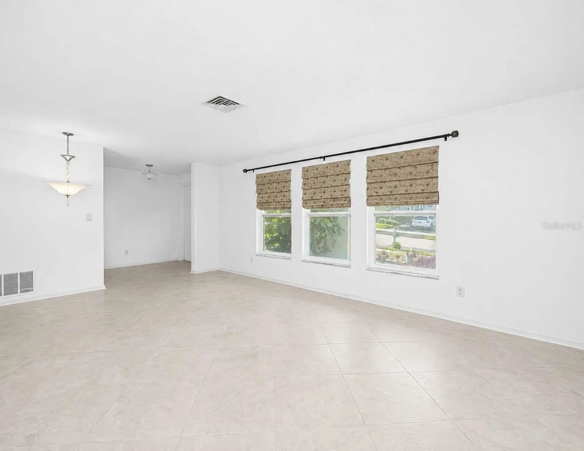 760 Village Way Palm Harbor FL 34683