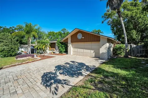 760 Village Way Palm Harbor FL 34683