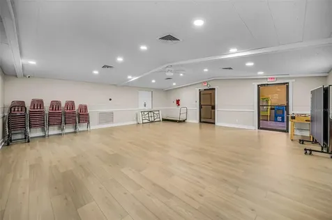760 Village Way Palm Harbor FL 34683