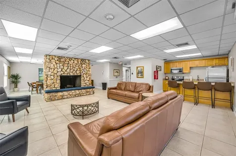 760 Village Way Palm Harbor FL 34683