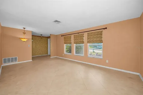 760 Village Way Palm Harbor FL 34683