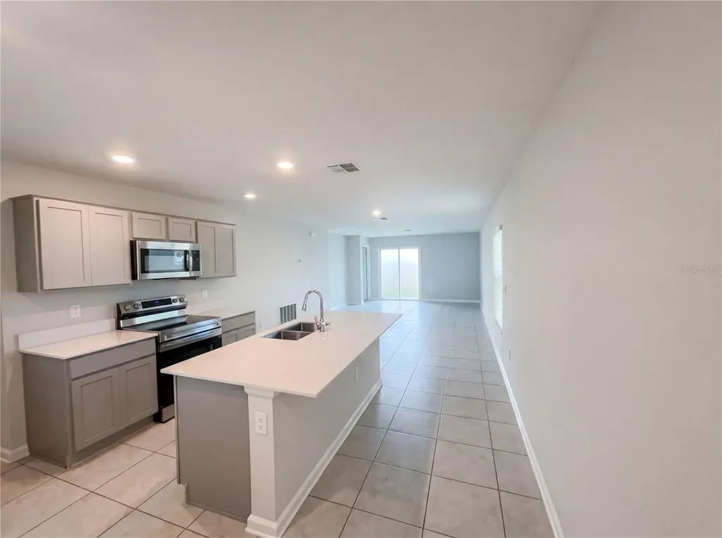 4322 Sunny Creek Place Kissimmee FL 34746
