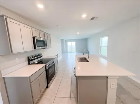 4322 Sunny Creek Place Kissimmee FL 34746
