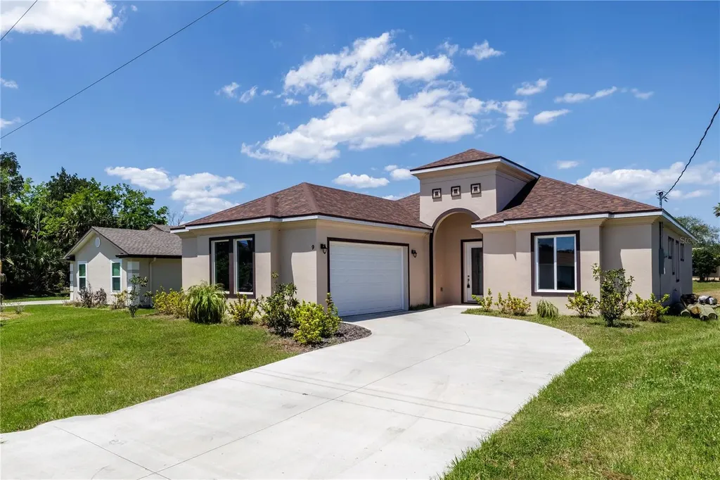9 Coolidge Court Palm Coast FL 32137