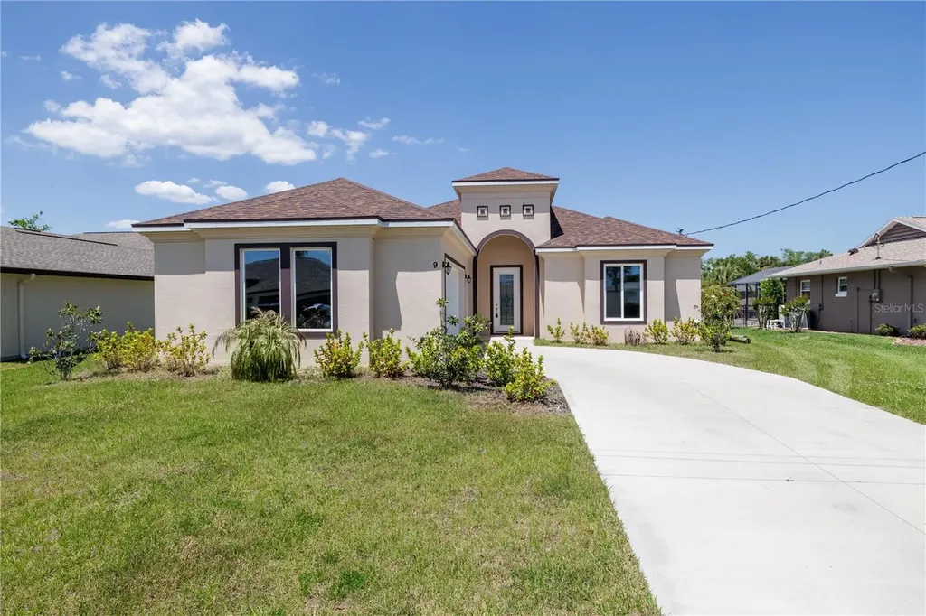 9 Coolidge Court Palm Coast FL 32137