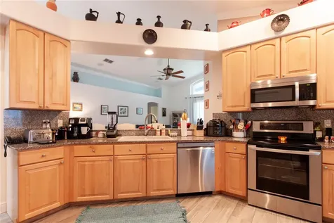 16204 Nottingham Park Way Tampa FL 33647