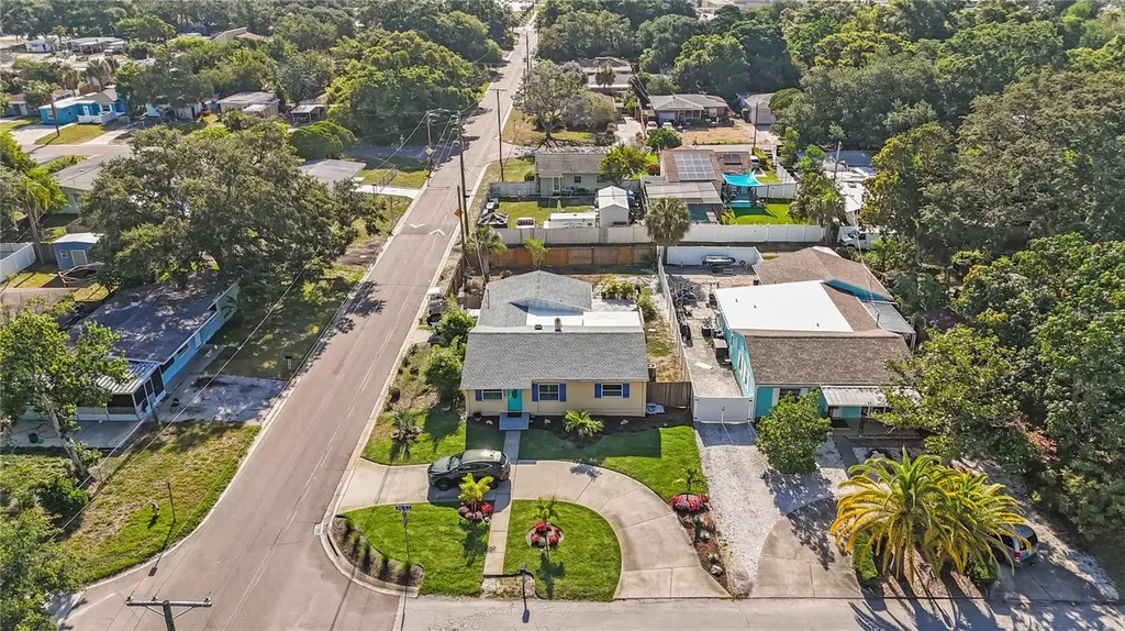 702 Gray Street S Gulfport FL 33707