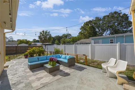 702 Gray Street S Gulfport FL 33707
