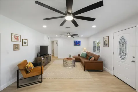 702 Gray Street S Gulfport FL 33707