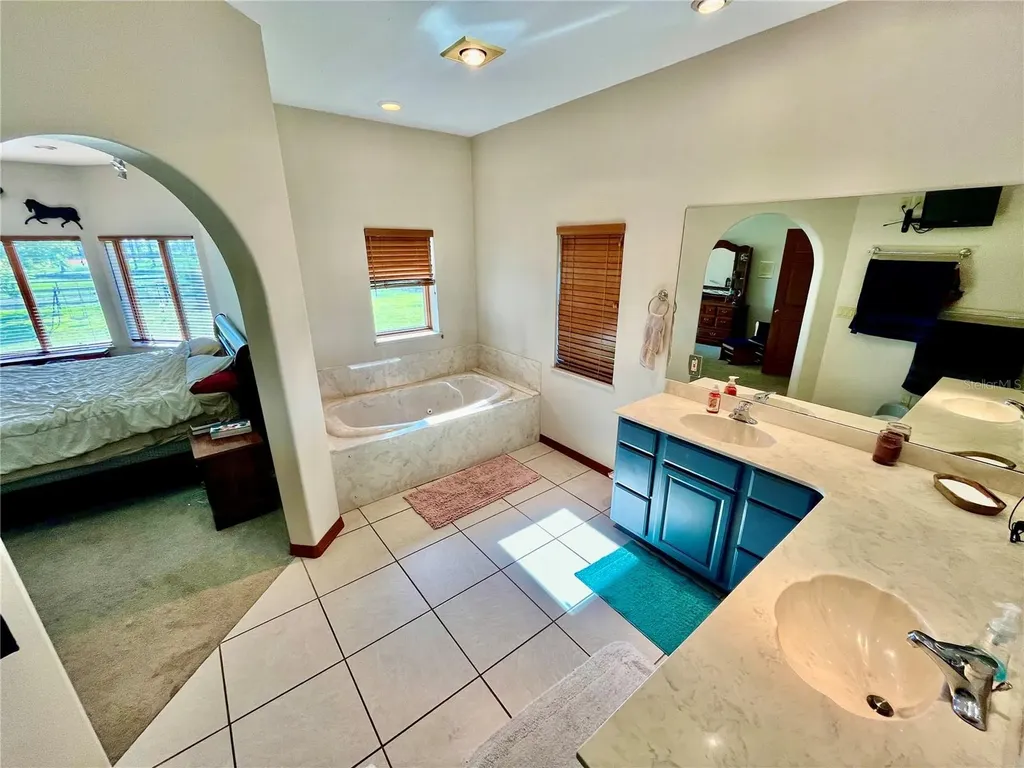 3046 N Bowden Road Avon Park FL 33825