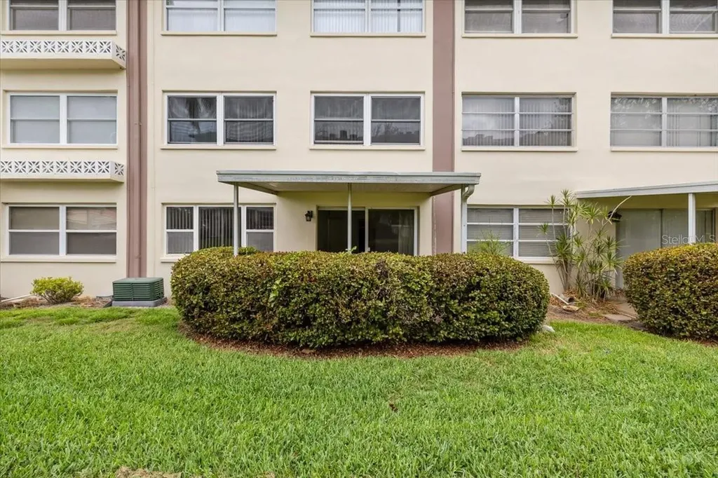 1235 S Highland Avenue Clearwater FL 33756