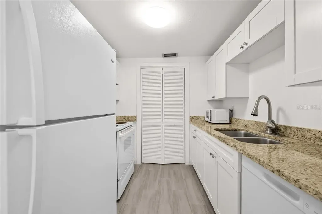 1235 S Highland Avenue Clearwater FL 33756