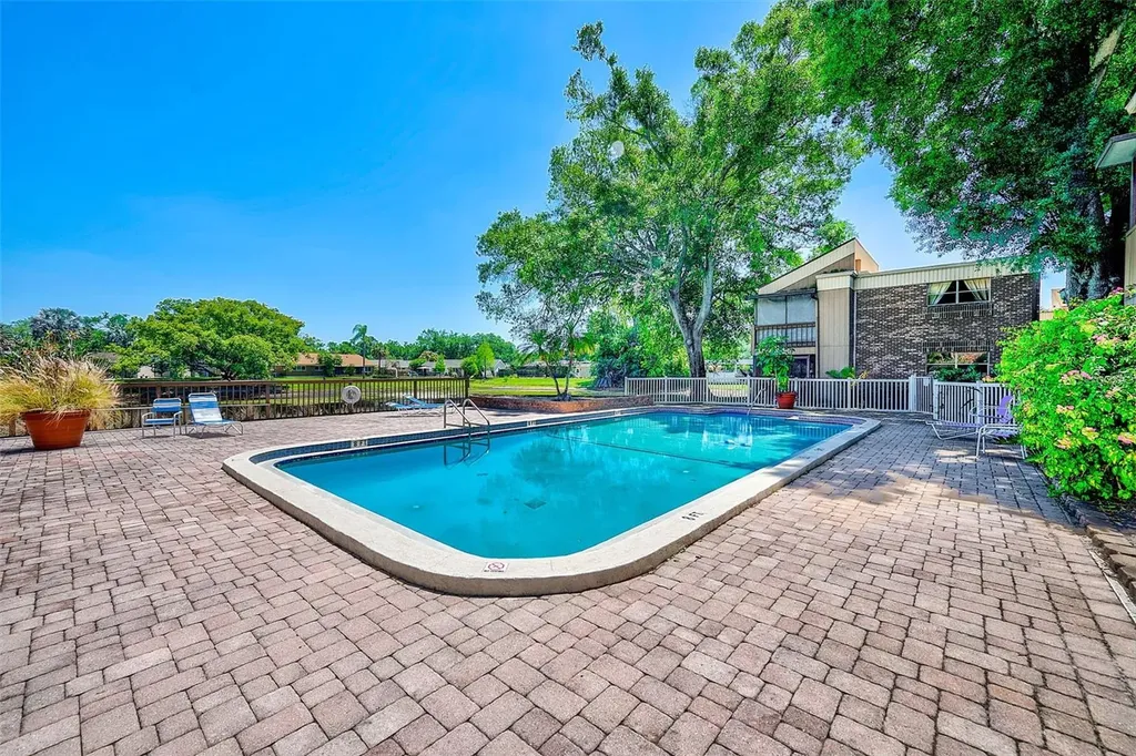 10453 Carrollbrook Circle Tampa FL 33618