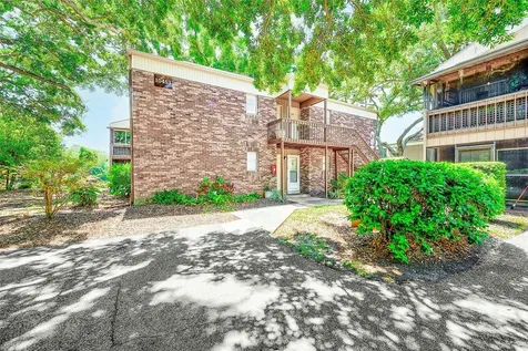 10453 Carrollbrook Circle Tampa FL 33618