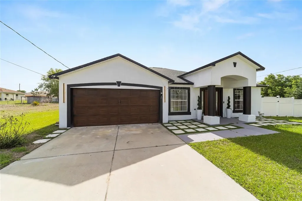2 Juniper Terrace Ocala FL 34480
