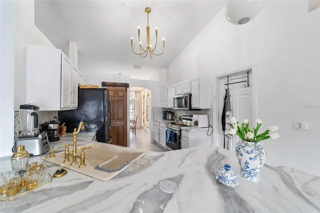 2 Juniper Terrace Ocala FL 34480