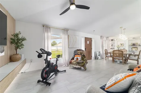2 Juniper Terrace Ocala FL 34480