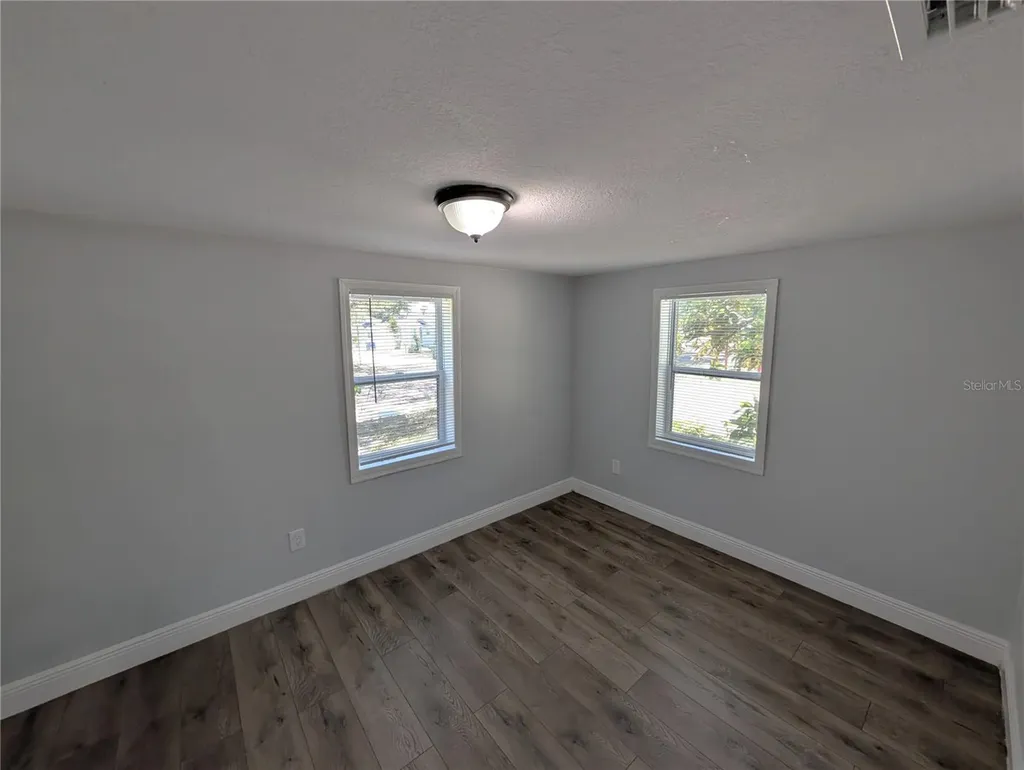 1608 E New Orleans Avenue Tampa FL 33610
