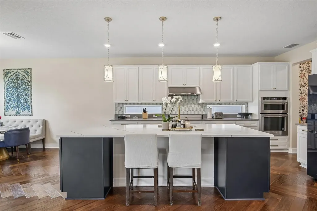 11054 Sundrift Drive Tampa FL 33647