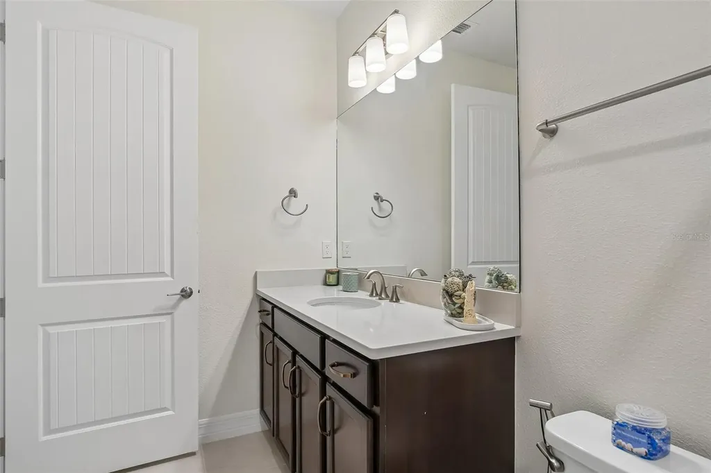 11054 Sundrift Drive Tampa FL 33647