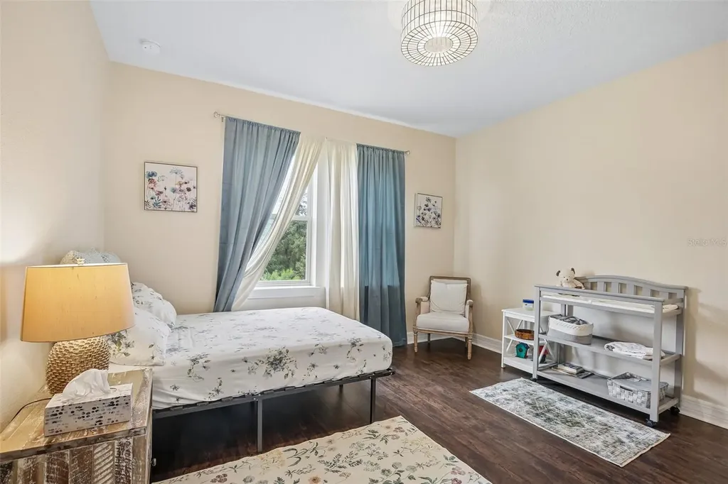 11054 Sundrift Drive Tampa FL 33647