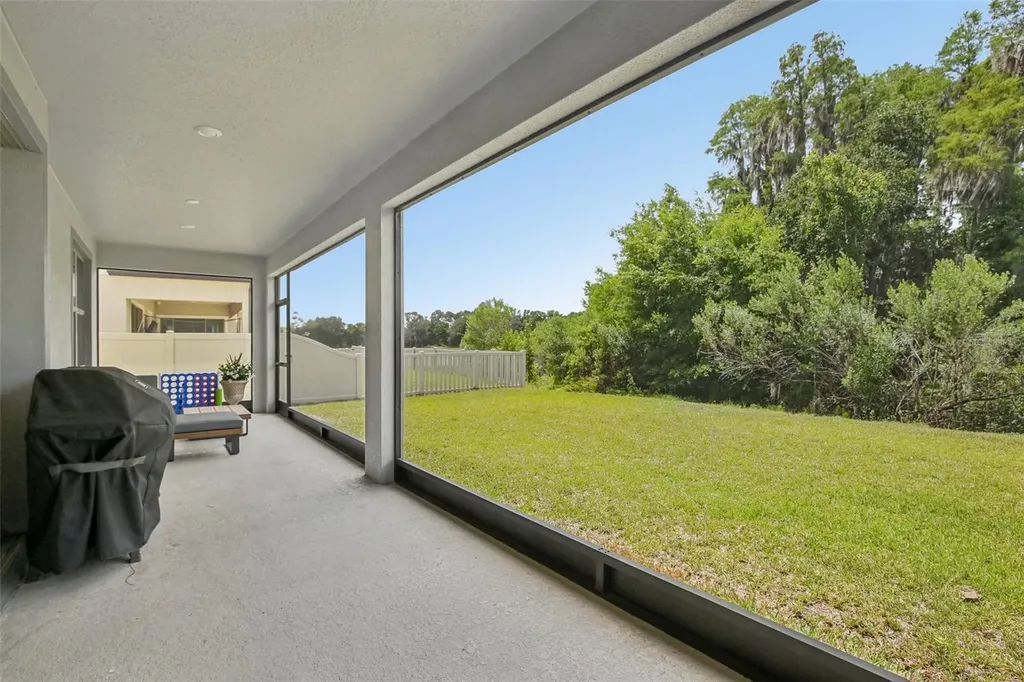 11054 Sundrift Drive Tampa FL 33647