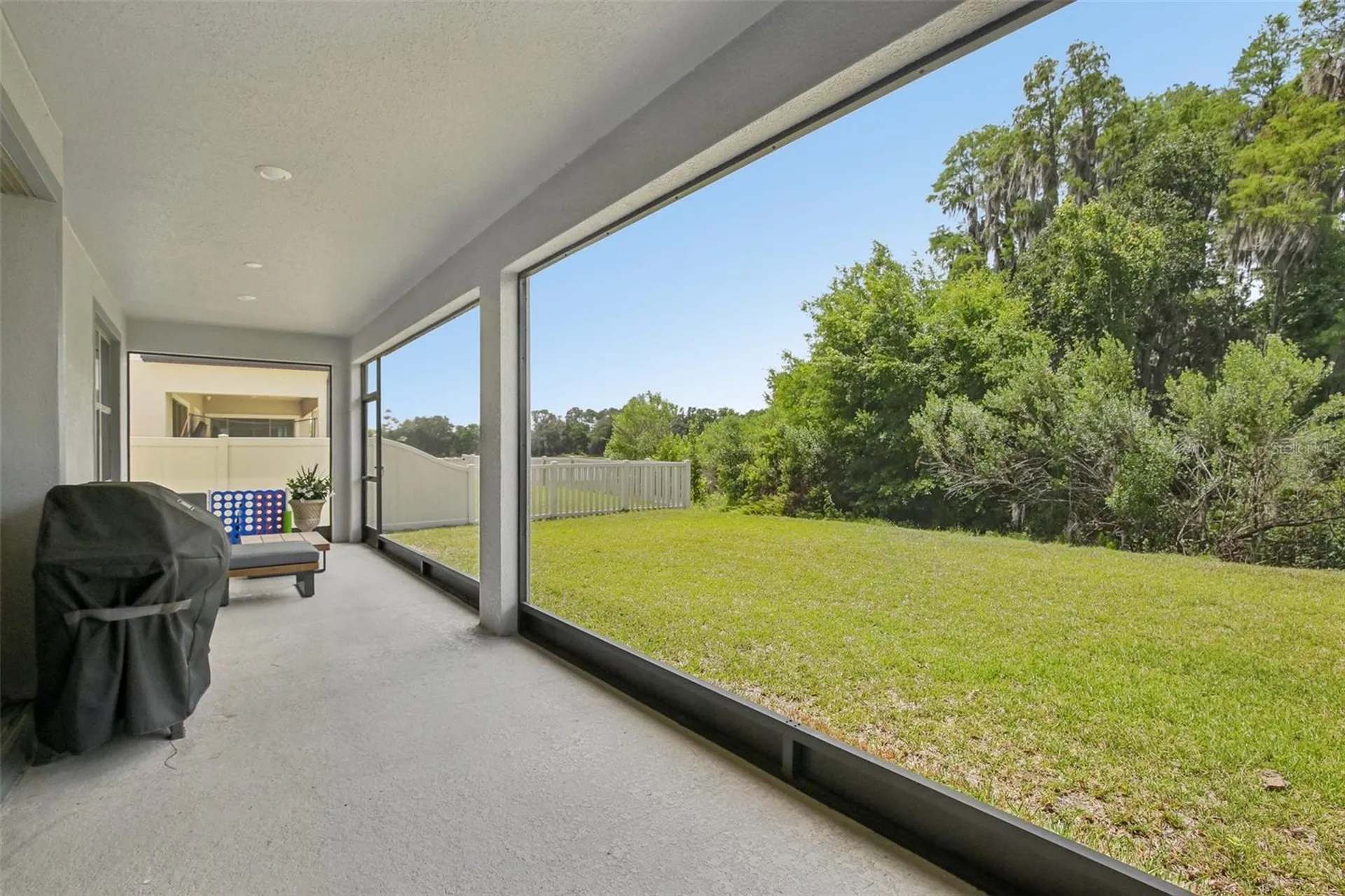 11054 Sundrift Drive Tampa FL 33647