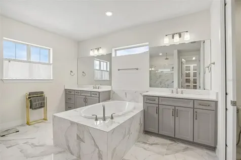 11054 Sundrift Drive Tampa FL 33647